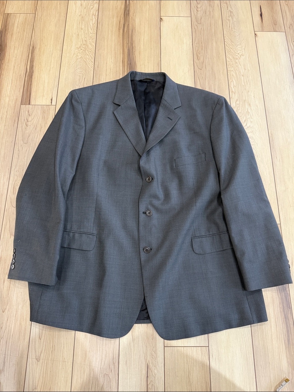 Brooks Brothers Men's Gray Three-Button Blazer